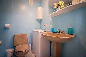 Holidays2Benal Beach