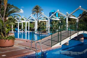 Holidays2Benal Beach