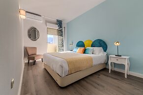 Holidays2Benal Beach