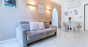 JOIVY Navigli Rock Apartment