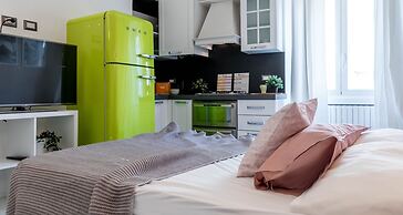 JOIVY Navigli Rock Apartment