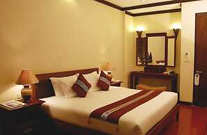 Gassan Khuntan Golf and Resort