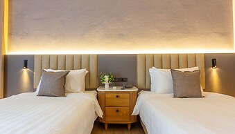 Gassan Khuntan Golf and Resort