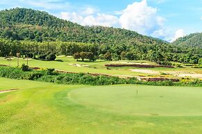 Gassan Khuntan Golf and Resort