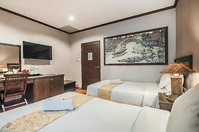 Gassan Khuntan Golf and Resort