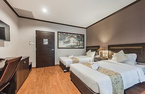 Gassan Khuntan Golf and Resort