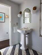 Artist Residence Oxfordshire