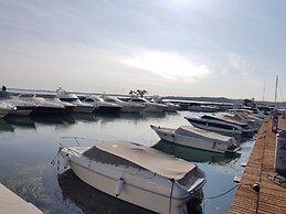 Bright Apartments Moniga - Castle Bells