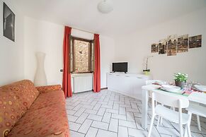 Bright Apartments Moniga - Castle Bells