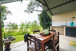 Caprivi Mutoya Lodge & Campsite