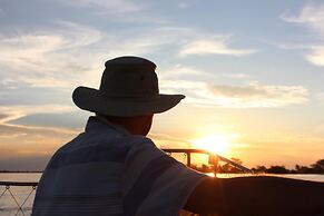 Caprivi Mutoya Lodge & Campsite