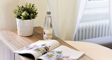 JOIVY Blooming House