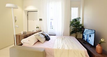 JOIVY Blooming House