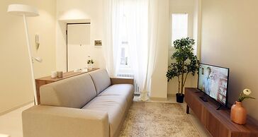 JOIVY Blooming House