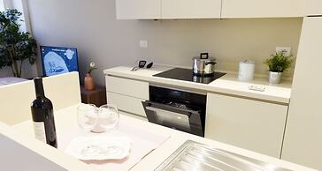 JOIVY Blooming House