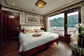 Swan Cruises Halong