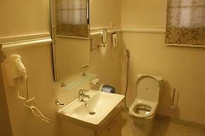 Lake Bosumtwi Hotel & Apartments