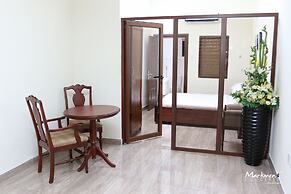 Lake Bosumtwi Hotel & Apartments