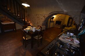 Robur Marsorum Albergo Diffuso