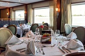 Select MS Serenity - Neuss