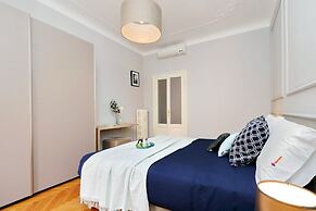 JOIVY Austere Elegance