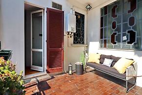 JOIVY Austere Elegance