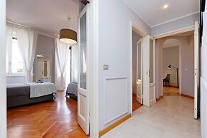 JOIVY Austere Elegance