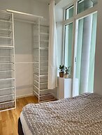 Modern Apartment With Balcony