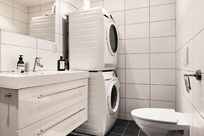 Modern Apartment With Balcony