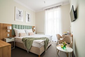 Hotel AWO