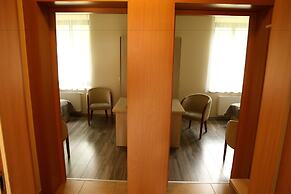 Hotel Nest