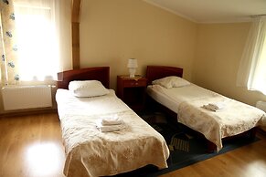Hotel Nest