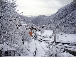 Apartamentos Arinsal 3000