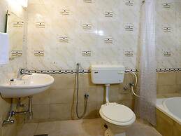 OYO 9741 Triple Beach Guest House