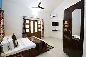 OYO 9741 Triple Beach Guest House
