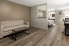 Red Roof Inn & Suites Monroe, NC