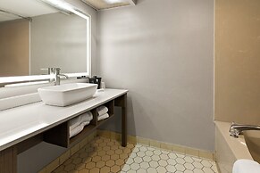 Red Roof Inn & Suites Monroe, NC