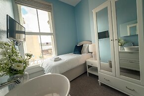 Anabelle's Guest House