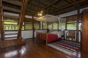 Cotton Tree Lodge