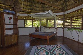 Cotton Tree Lodge