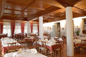 Hotel Albergo Dolomiti