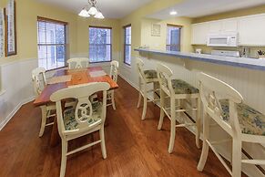 Holiday Inn Club Vacations Villages Resort at Lake Palestine by IHG