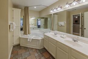 Holiday Inn Club Vacations Villages Resort at Lake Palestine by IHG