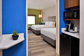 Holiday Inn Express & Suites West Melbourne by IHG