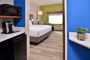 Holiday Inn Express & Suites West Melbourne by IHG