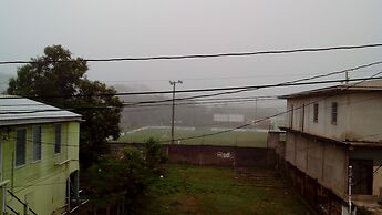 Don Santiago Guesthouse Downtown