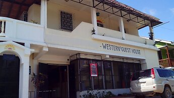 Don Santiago Guesthouse Downtown