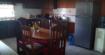 Don Santiago Guesthouse Downtown