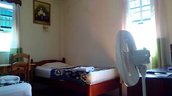 Don Santiago Guesthouse Downtown