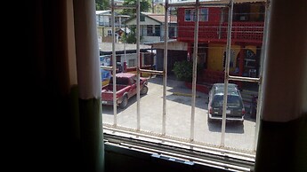 Don Santiago Guesthouse Downtown